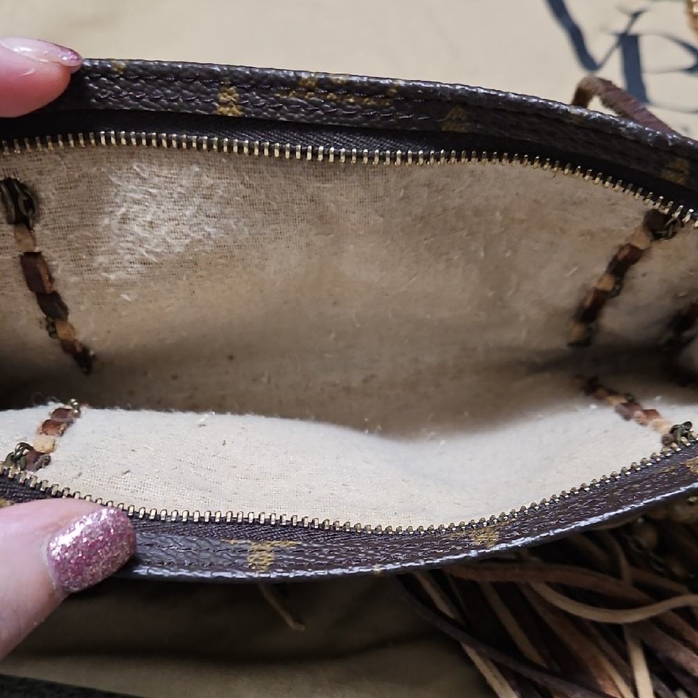 Vintage Boho Bags Louis Vuitton Brown and Tan Fringe Clutch - Picture 7 of 9